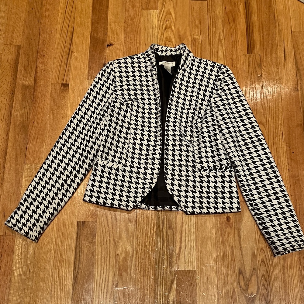 Kenar Black and White Houndstooth Blazer